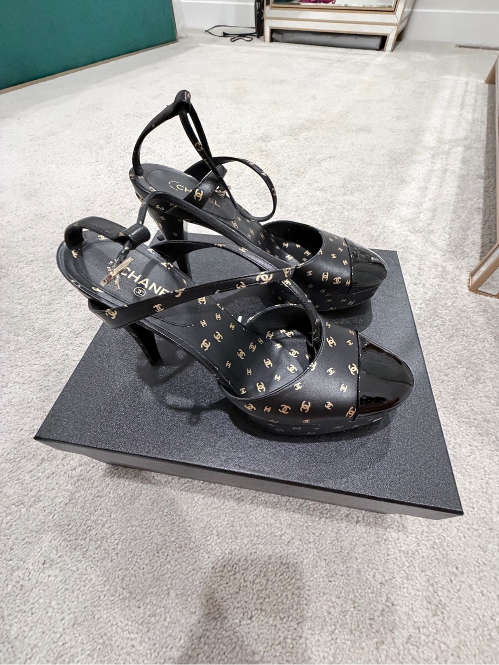 CHANEL Black Patent Leather Logo-Print Platform Sandals - Picture 1 of 4